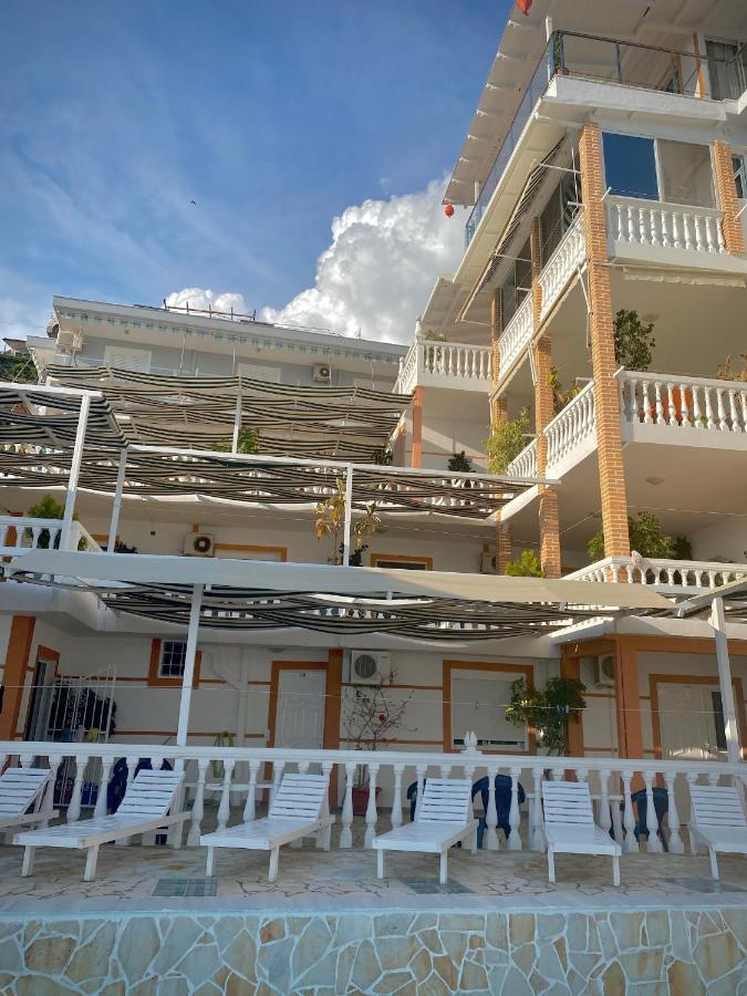 Hotel Qeparo Napolon Complex Zewnętrze zdjęcie
