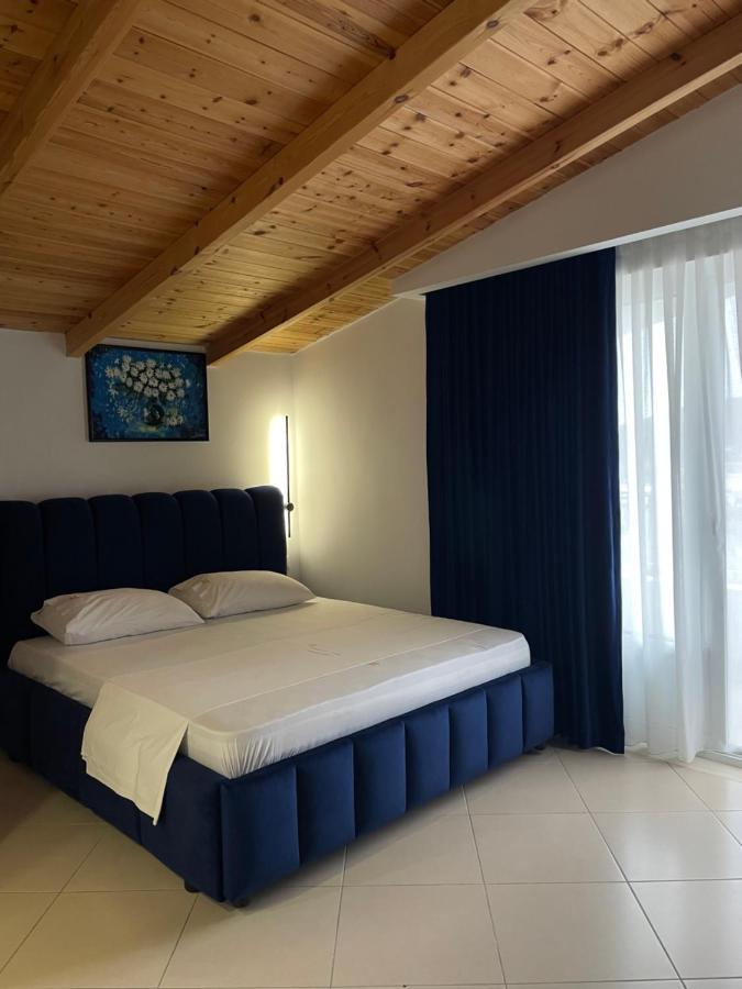 Hotel Qeparo Napolon Complex Zewnętrze zdjęcie
