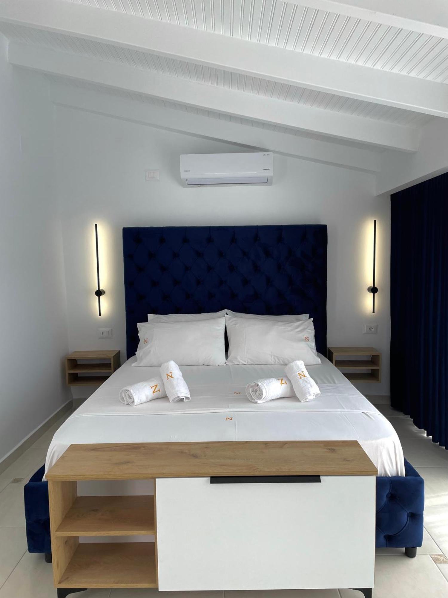 Hotel Qeparo Napolon Complex Zewnętrze zdjęcie