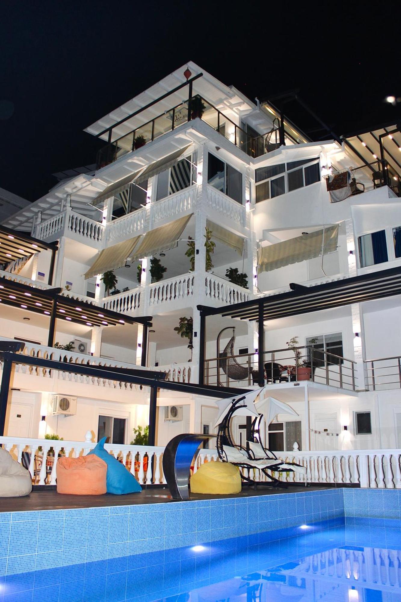 Hotel Qeparo Napolon Complex Zewnętrze zdjęcie