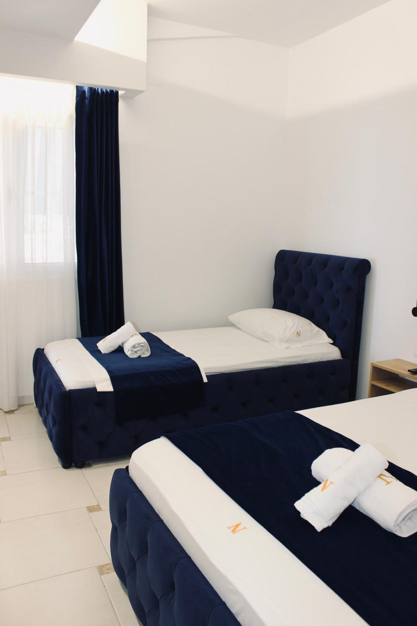 Hotel Qeparo Napolon Complex Zewnętrze zdjęcie